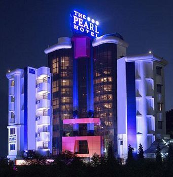 The Pearl Hotel Kalkutta Exterior foto
