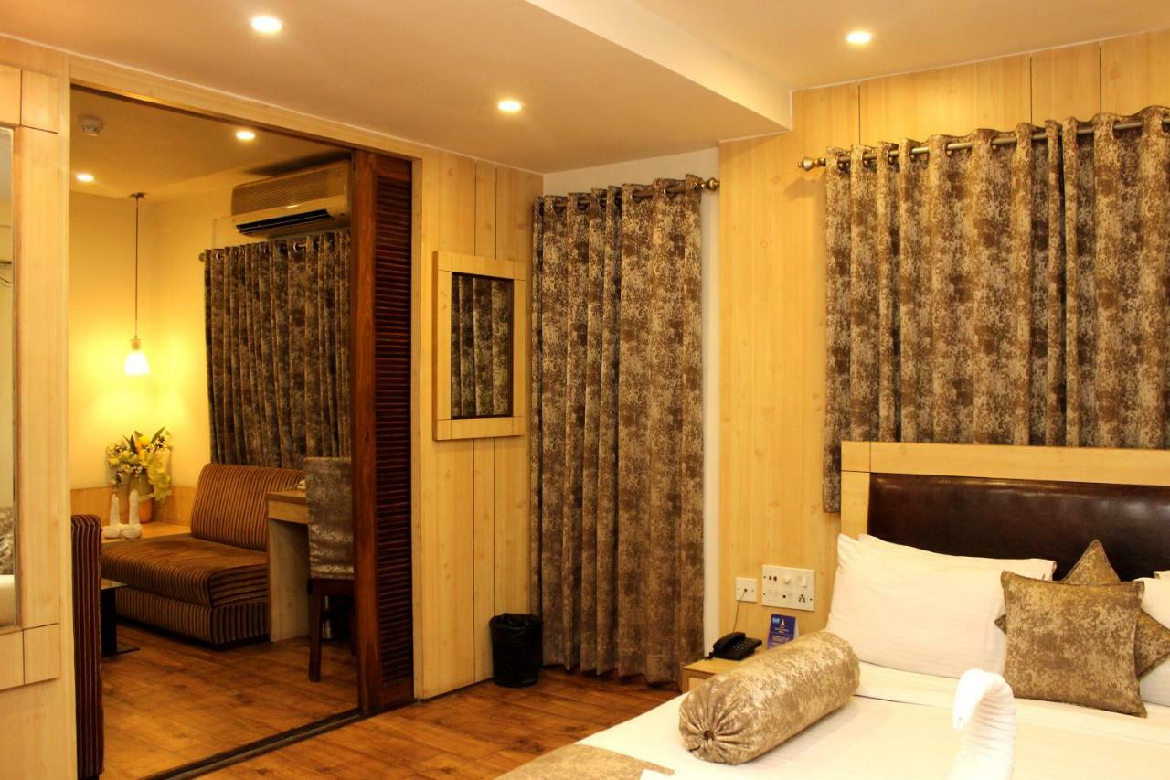 The Pearl Hotel Kalkutta Exterior foto